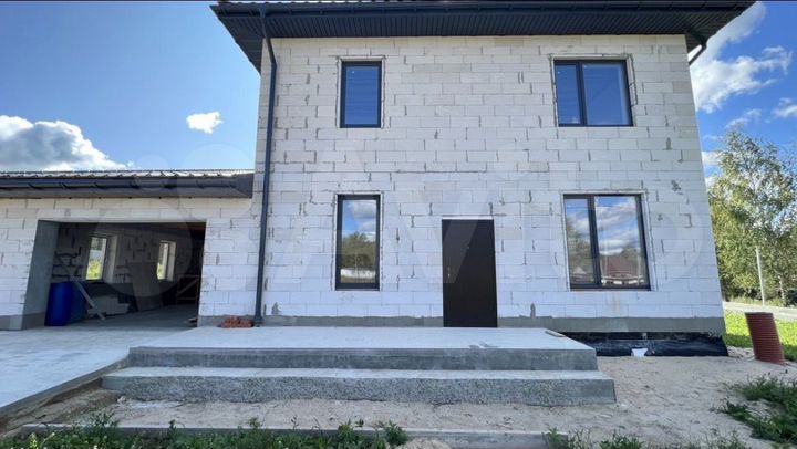 Дом 250,8 м² на участке 13 сот.