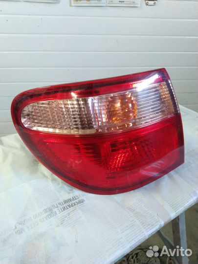 Фонарь задний левый