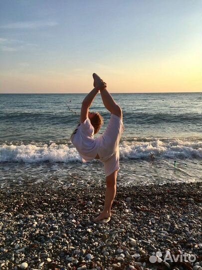 Тренер по растяжке, гимнастике