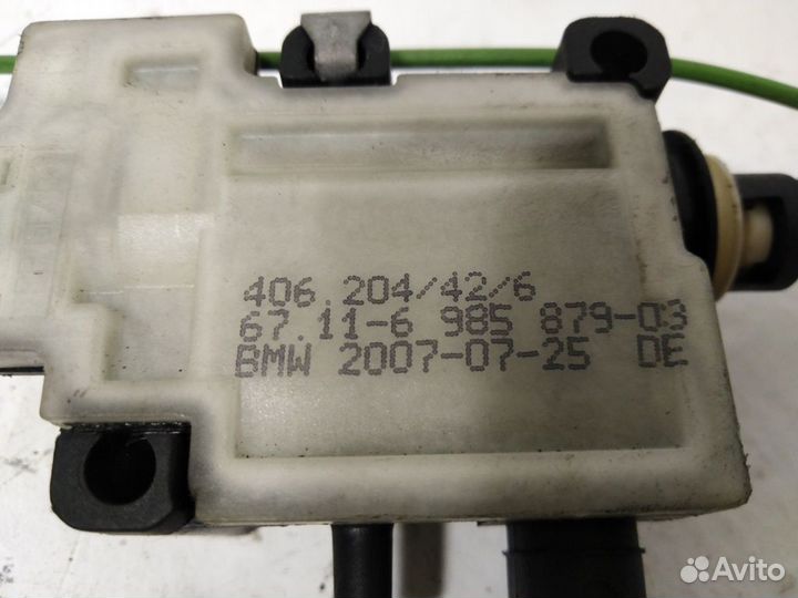 Сервопривод лючка бензобака E87 LCI BMW