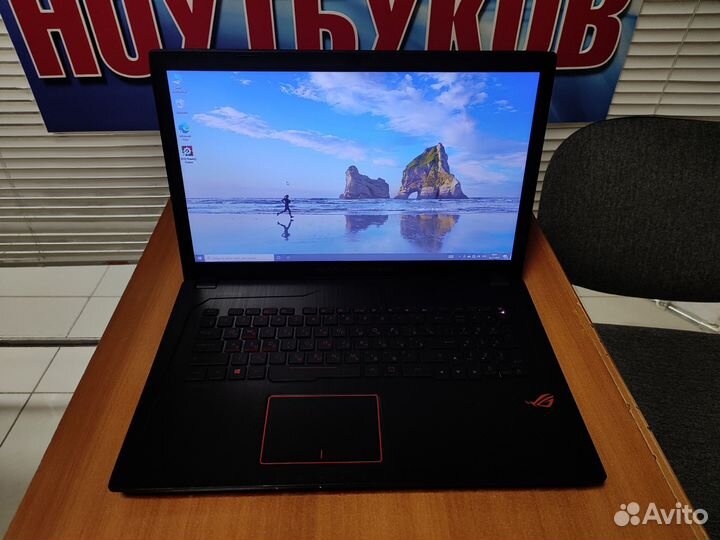 Ноутбук игровой Asus strix / i7 / GTX 1050 / 2tb