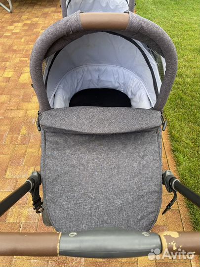 Коляска для двойни