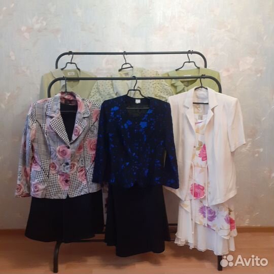 52р новые костмы женские пиджак юбка