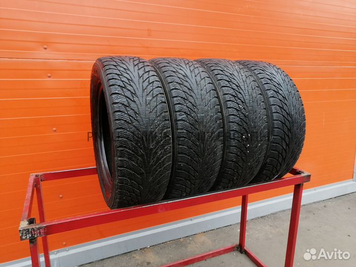 Nokian Tyres Hakkapeliitta R2 205/60 R16 96V