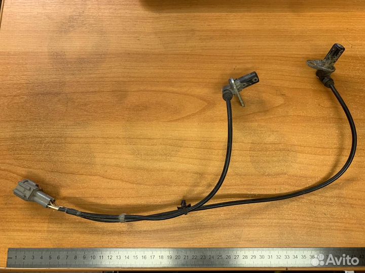 Датчик ABS задний FX35/45 S50