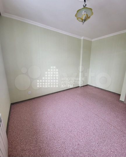 3-к. квартира, 85 м², 3/10 эт.