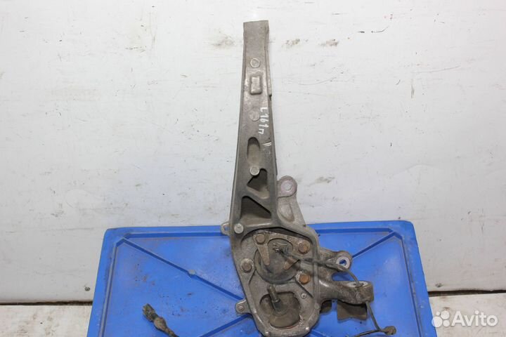 Кулак поворотный передний правый Jaguar XF (2011