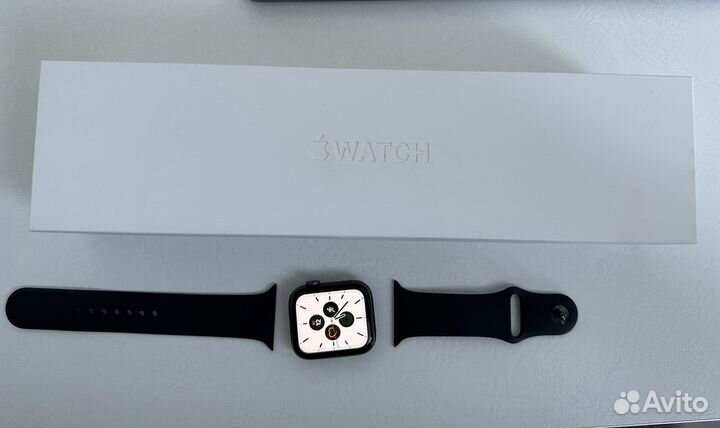 Часы apple watch 5 44 mm