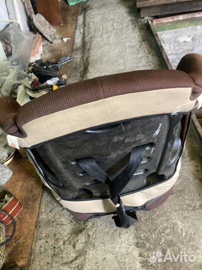 Детское автомобильное кресло