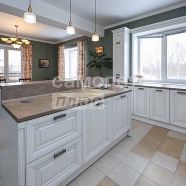 Дом 400 м² на участке 35 сот.