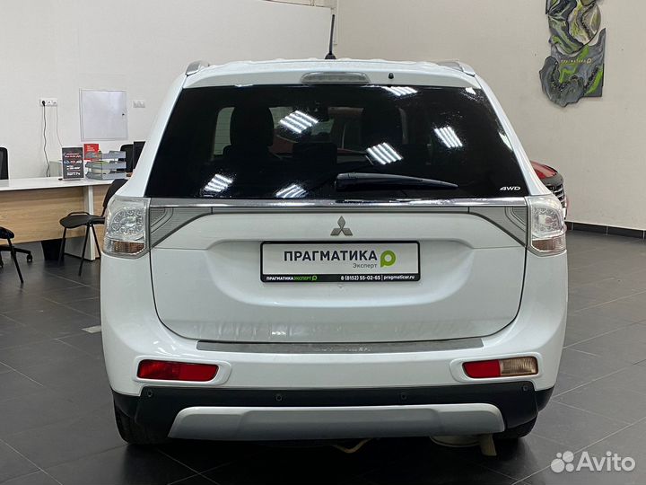 Mitsubishi Outlander 2.4 CVT, 2014, 192 000 км