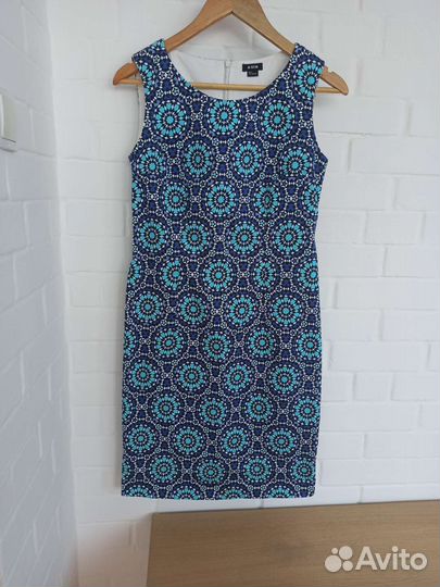 Платье футляр