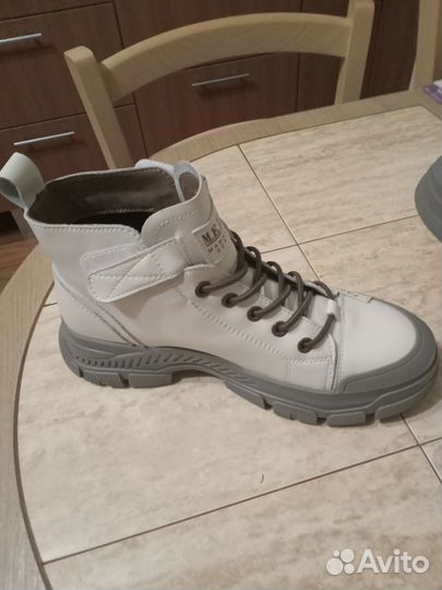 Ботинки женские 37 размер