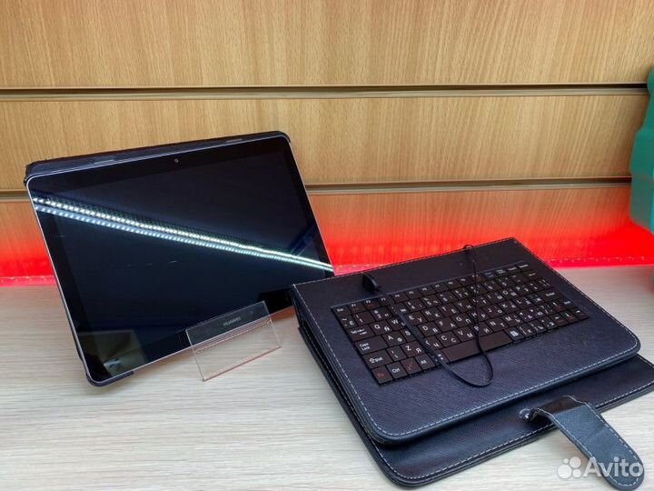 Планшет Huawei mediapad T3 10'