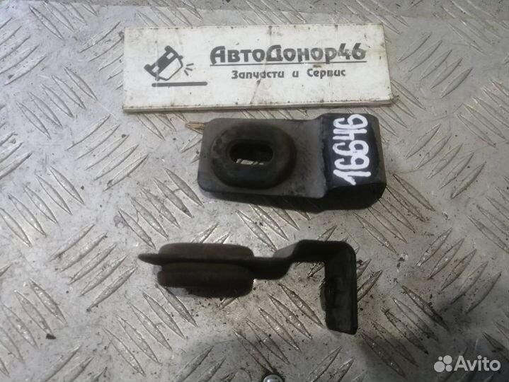 Кронштейн радиатора Fiat Albea