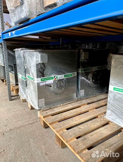 Вытяжной прямоугольный вентилятор