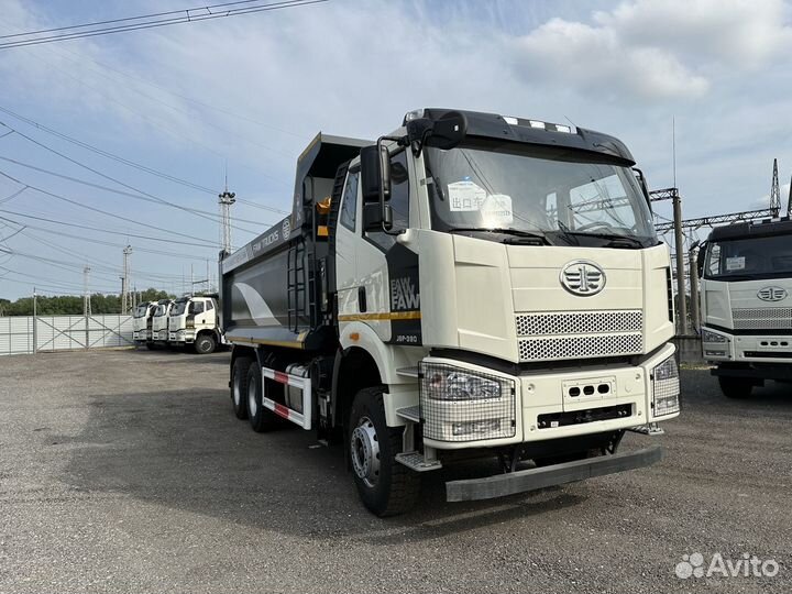 FAW CA3250P66K24T1E5, 2023