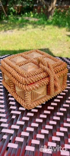 Шкатулка из соломки