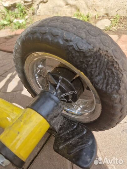 Детский трехколесный велосипед бу