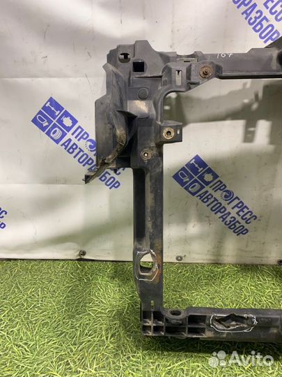 Рамка радиатора Mazda Cx-7 кроссовер 2.3