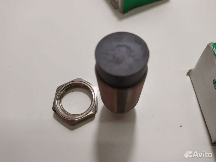 Schneider Electric XS630B4PAM12