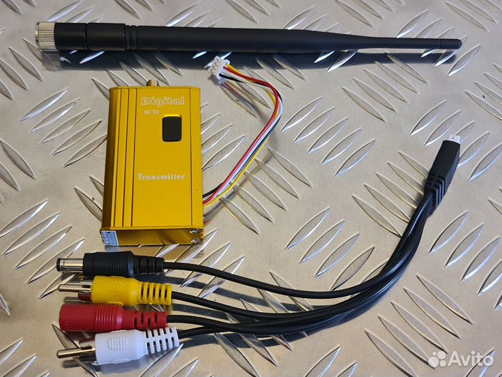 Комплект - приёмник и передатчик 1,2 ггц 1,5 Вт