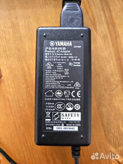 Гитарный комбоусилитель Yamaha THR5A