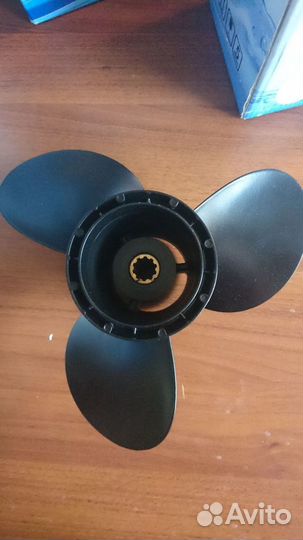 Винт Сузуки 20-30 шаг 10 1/4x12