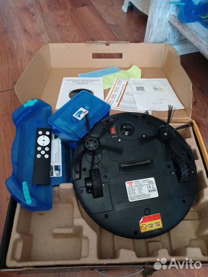 Робот пылесос