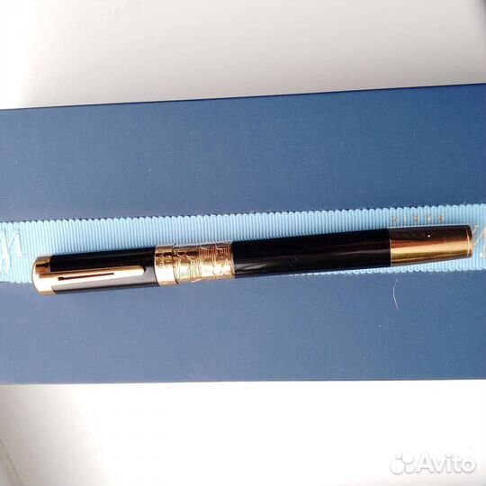 Ручка перьевая Waterman Elegance, Black/Gold