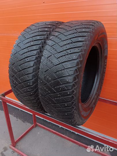 Goodyear UltraGrip Ice Arctic SUV 265/65 R17 112V