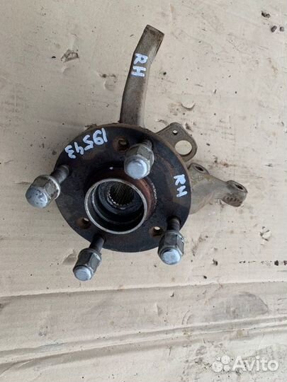 Кулак поворотный передний правый Chery Bonus A13