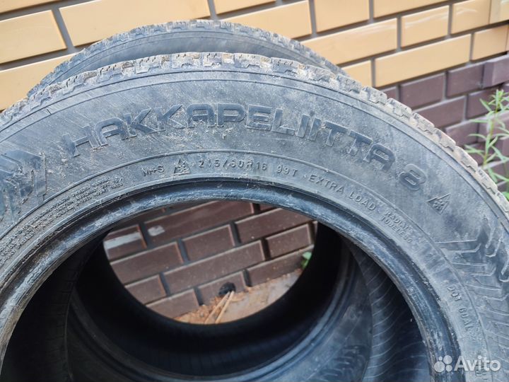 Nokian Tyres Hakkapeliitta 8 215/60 R16
