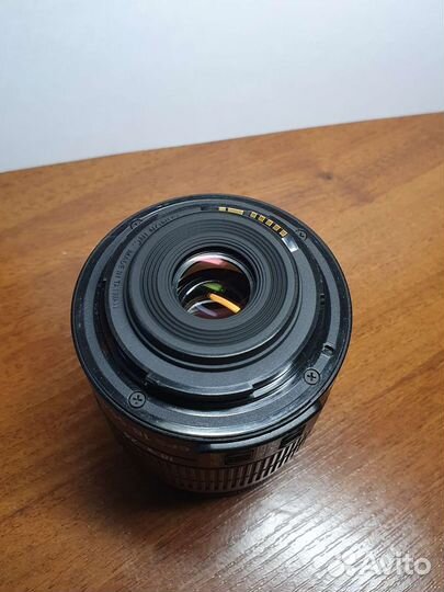 Объектив Canon EF-S 18-55mm 1:3.5-5.6 IS II