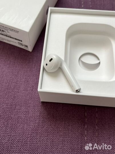 Новый правый наушник Airpods 2