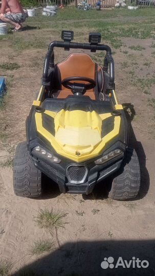 Детский электромобиль