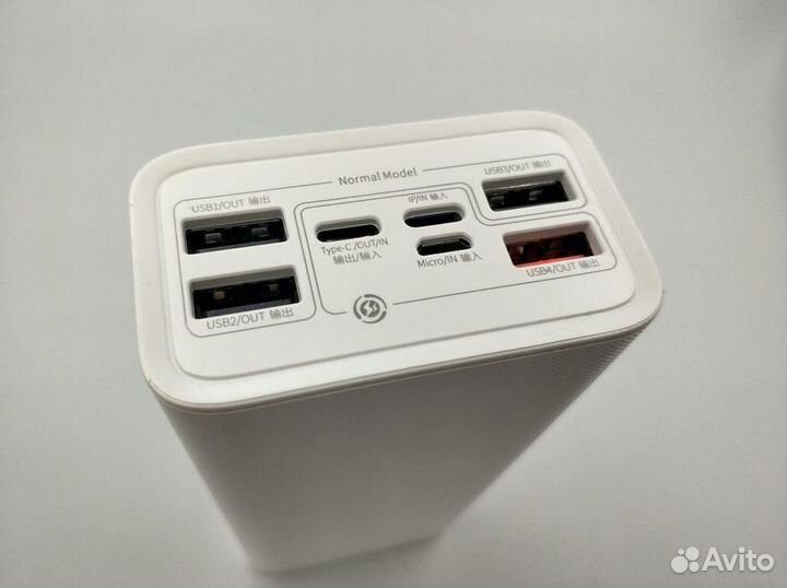 Power bank Baseus 65W 30000 mAh (Новый) бел и чер