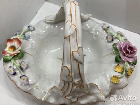 Корзиночка фарфоровая винтажная/Со сколами