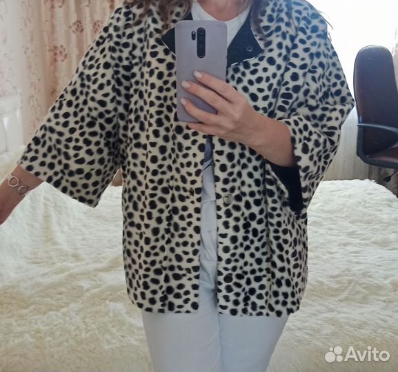 Плащ женский,укороченный