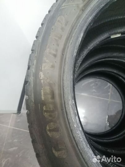 Goodyear UltraGrip Performance 235/45 R18