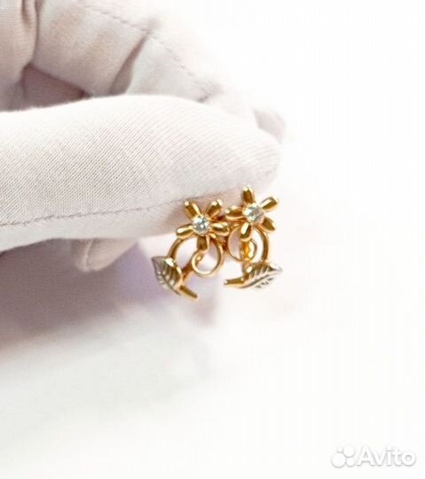 Золотые серьги с фианитом