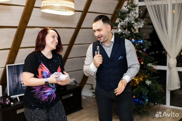 Ведущий - Шоумен Евгений Кушнирович