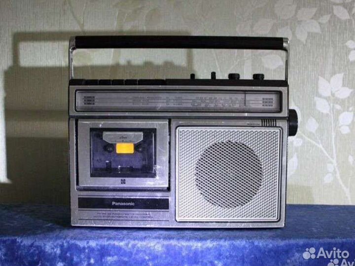 National Panasonic RX-1450WS. 1978г.+ FM 88-107,8