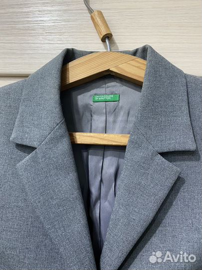 Пиджак женский 46 48