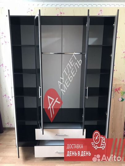 Шкаф распашной