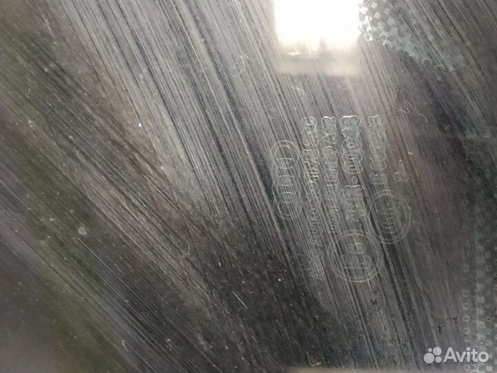 Стекло боковое (форточка) Audi Q3 Quattro 8UB cczc