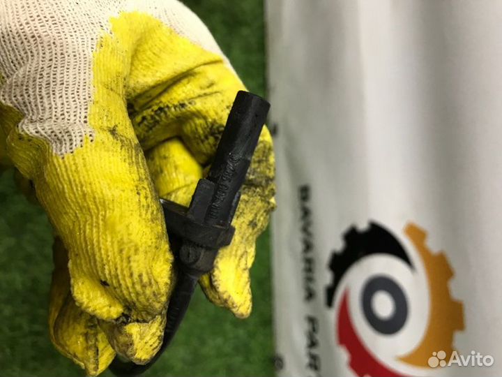 Датчик ABS передний Bmw X5 E53 3.0 2004