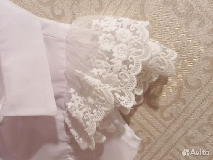 Белая рубашка для девочки 128