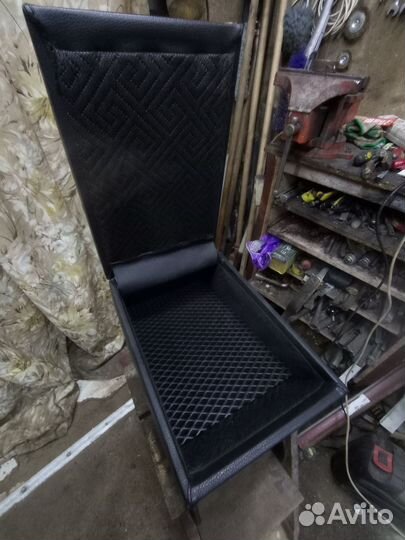 Подлокотник