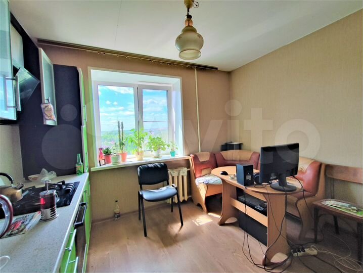2-к. квартира, 58 м², 10/11 эт.